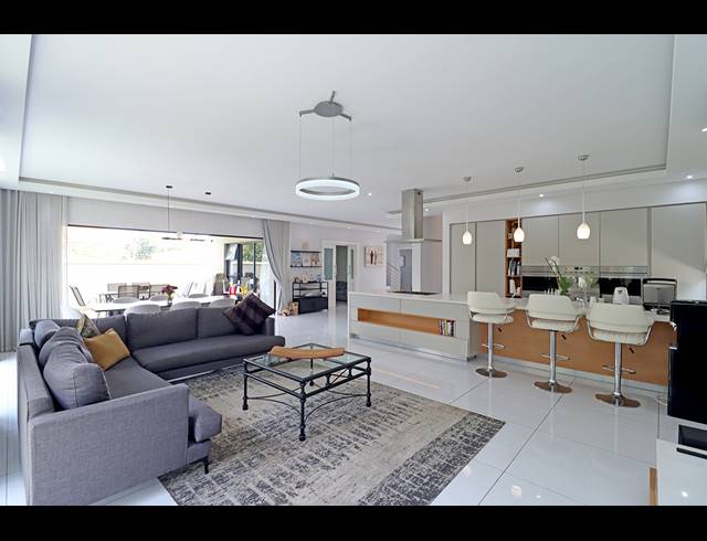 4 BEDROOM CLUSTER FOR SALE IN GLENHAZEL
